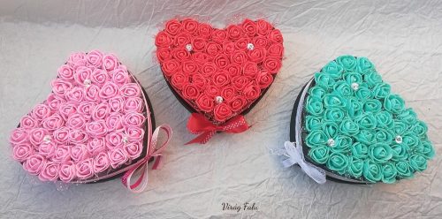 Kis szív rózsabox, 3 színben! (db ár)