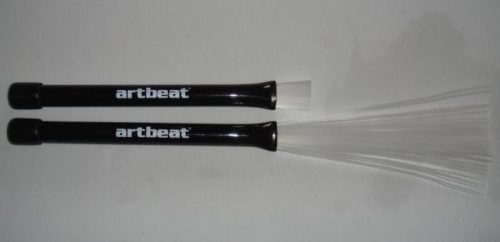 Artbeat nylon szálas kihúzható dobseprű.